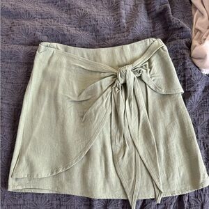 Elegant Green Wrap Skirt